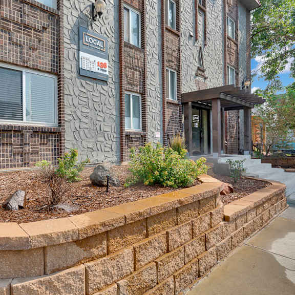 brick detailing at 136 s. penn