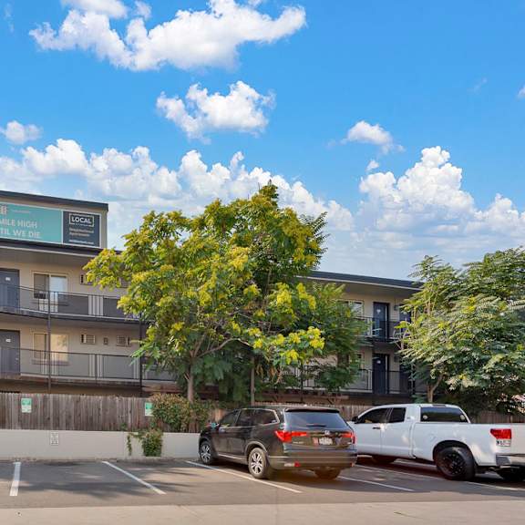 parking spaces at 1443 elizabeth