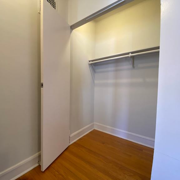 large closet - helen dunbar studio