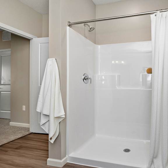 large bathroom at decatur landing i & ii, brooklyn park minnesota