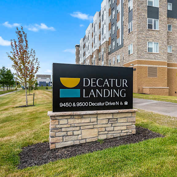 property signage at decatur landing i & ii, brooklyn park, mn