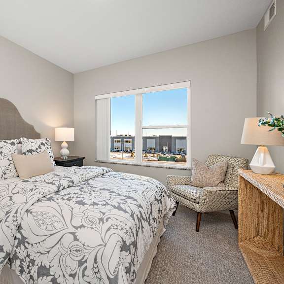 large bedroom at decatur landing i & ii, minnesota