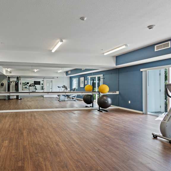 wooden floor at eastgate apartments, rochester, 55904