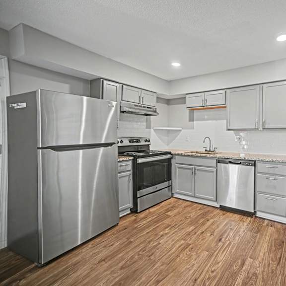 elegant kitchen at cimarron apartments, missouri