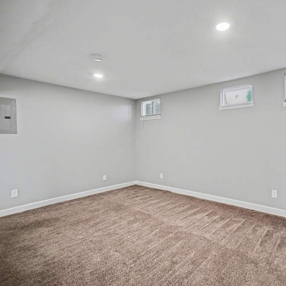 vacant room at cimarron apartments, independence, 64052