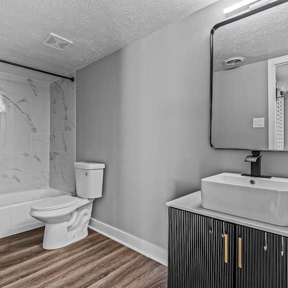 modern bathroom at serenity place central, tallahassee, 32304