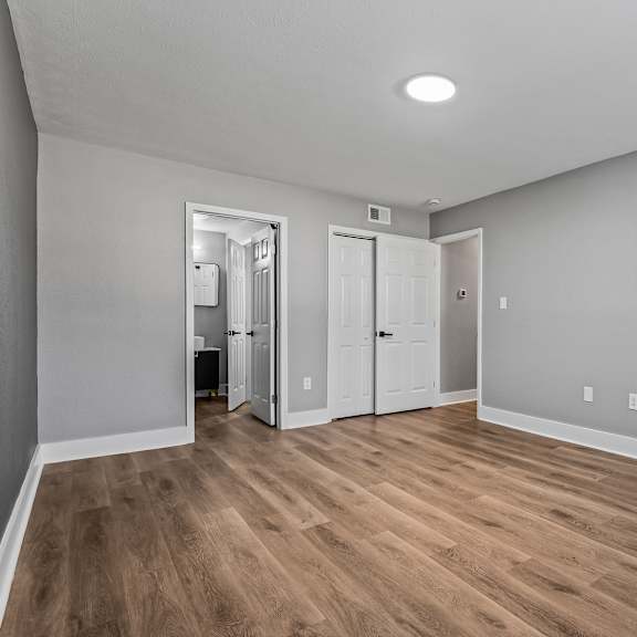 vacant bedroom at serenity place central, tallahassee, 32304