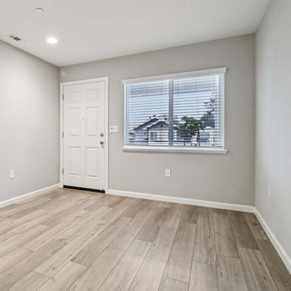 entryway, front family room