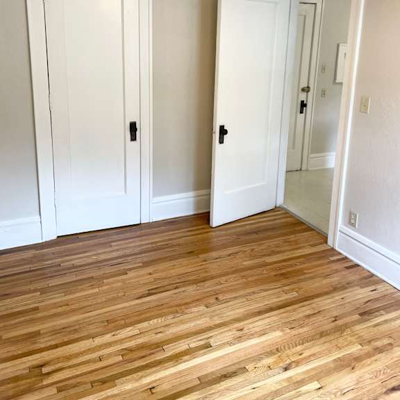 bedroom.