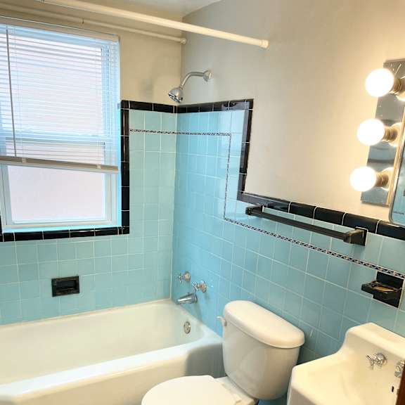 classic deco-tiled bathroom.