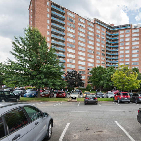 parking lot at stratford at southern towers, alexandria, va
