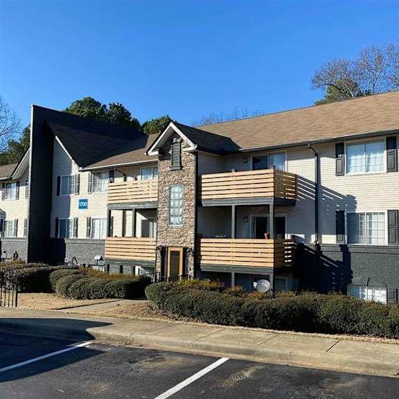 exterior view at latitude at riverchase, hoover