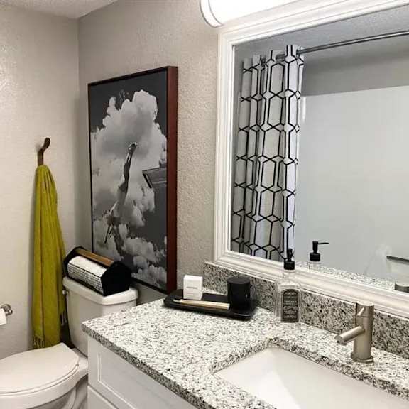 modern bathroom at latitude at riverchase, hoover, alabama
