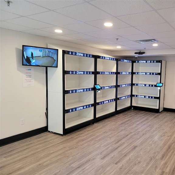 package delivery area at vinings rivervue, atlanta