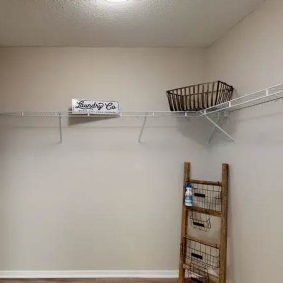 closet view at breckinridge vue, duluth, ga, 30096