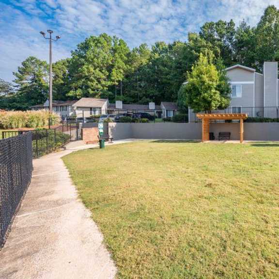 dog park at spalding vue, georgia, 30092