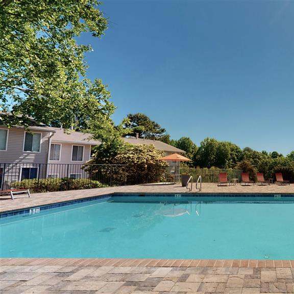 pool view at vue on medlock, peachtree corners, ga