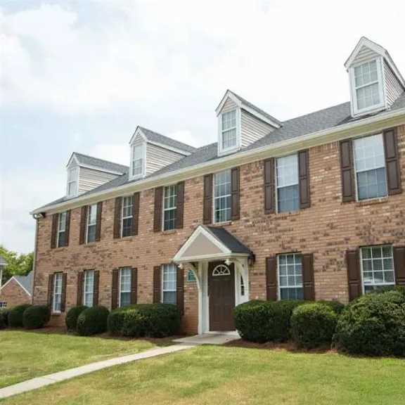 exterior view at cumberland pointe, smyrna, 30080