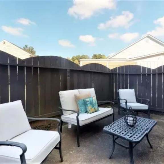 patio at cumberland pointe, georgia, 30080