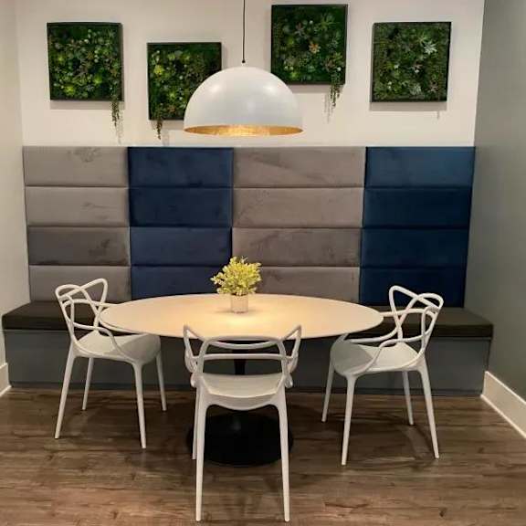dining area at cumberland pointe, georgia, 30080