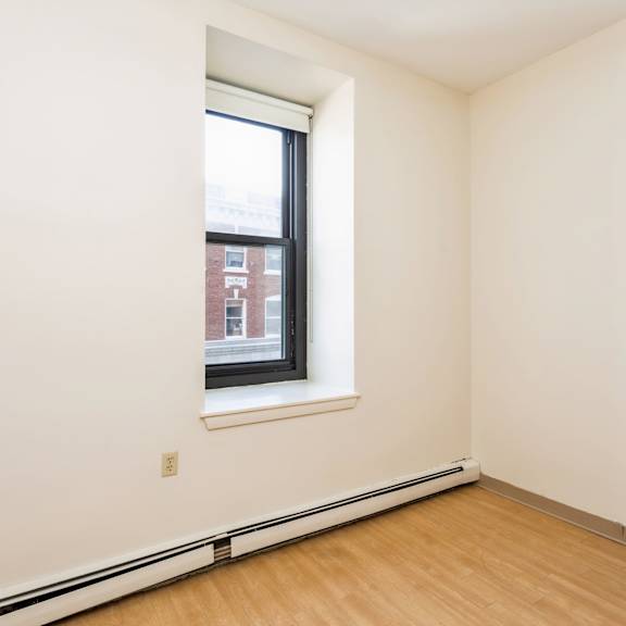 bedroom at mohican apartments, new london, 06320