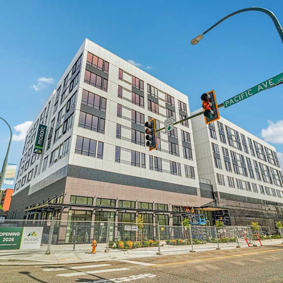 mosaic apartment in everett