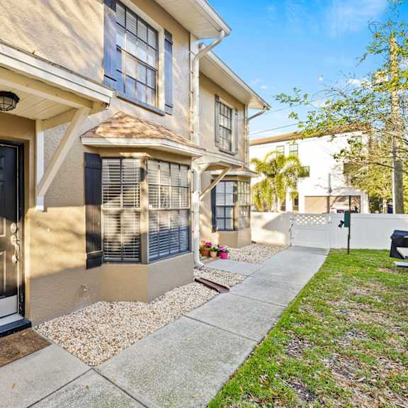 albany apartments | tampa, fl