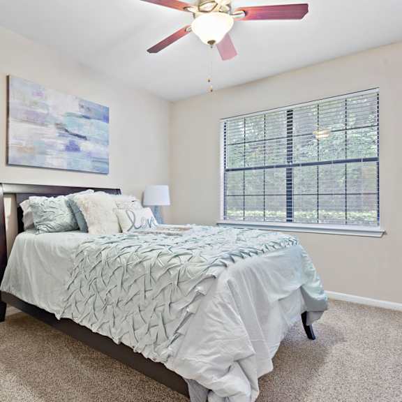 Thumbnail 4 of 11 Large, well lit bedrooms at Ventana Oaks Apartments, Texas, 78717
