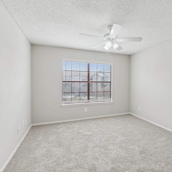 b1 bedroom at jefferson place in irving, tx