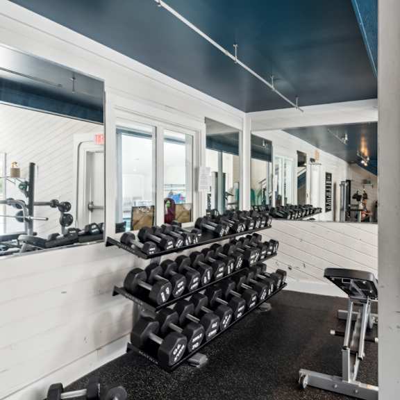 gym at linkhorn bay apartments, virginia