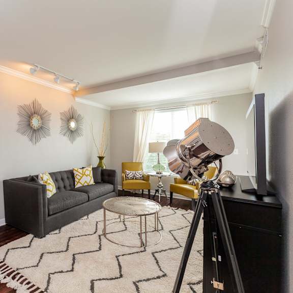expansive living room at 45 madison apartments, missouri