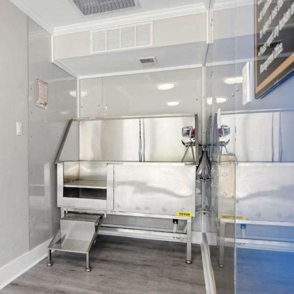 pet spa at the grove at lyndon, louisville