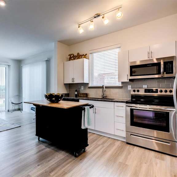 living with kitchen at east 51 at rocketts landing, richmond, va, 23231