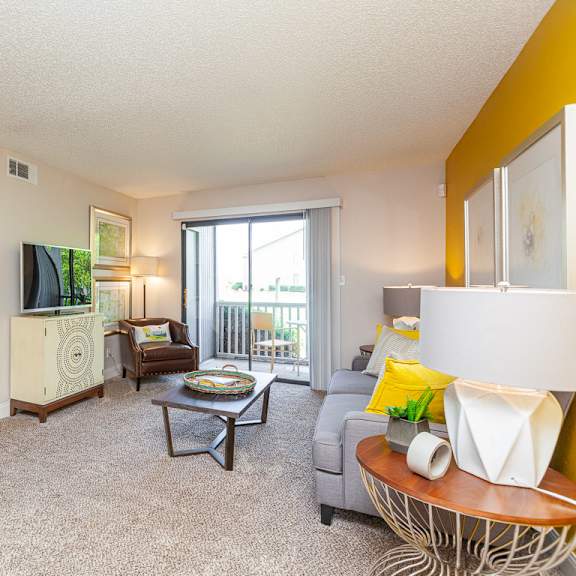 modern living room at the reserve at barry apartments, kansas city, missouri