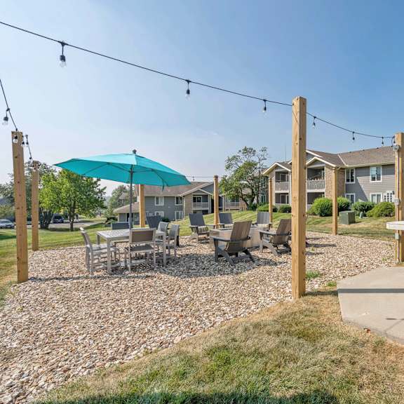 playgrounds at the reserve at barry apartments, kansas city, missouri