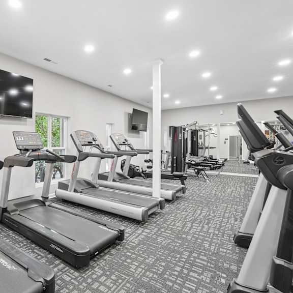 cardio equipment in the fitness center at park ridge estates