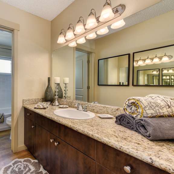 model home bathroom at the retreat at walnut creek, walnut creek, 94596