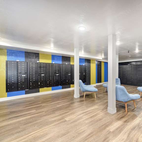on-site package receiving lockers  at the retreat at walnut creek, california