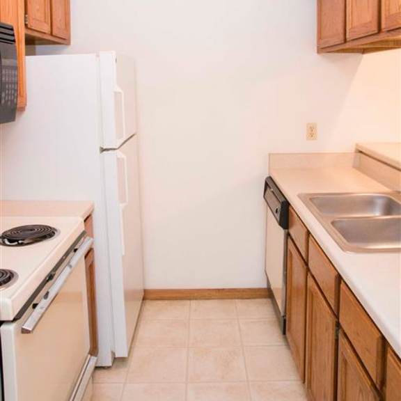 Thumbnail 3 of 9 kitchen and appliances at Capitol View Apartments in Lincoln Nebraska