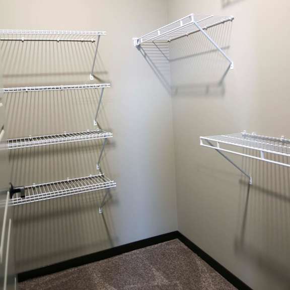 Thumbnail 13 of 43 walk in closet in 3 bedroom apartment for rent at North Pointe Villas best apartments Lincoln NE 68521