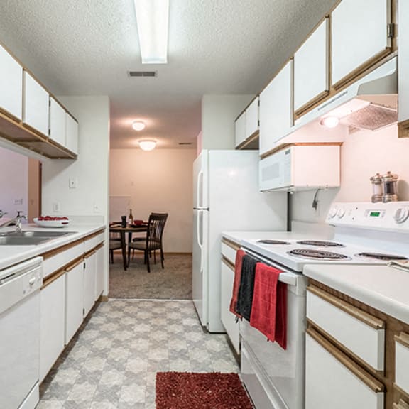 Thumbnail 4 of 14 bright kitchen with lots of cabinets at The Northbrook Apartment Homes, Lincoln, NE