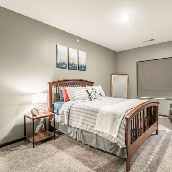 Thumbnail 7 of 11 1-bedroom apartment with king-size bed and walk-in closet at The Conrad in Blackstone District Omaha