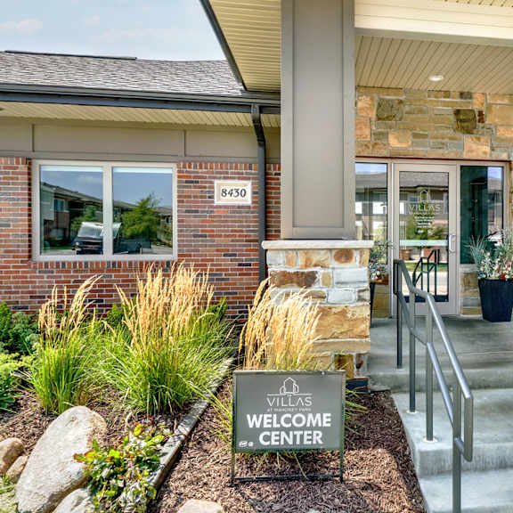 exterior of the welcome center at the villas at mahoney park