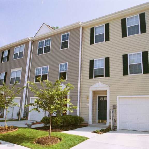 homes at the glen townhomes with garage