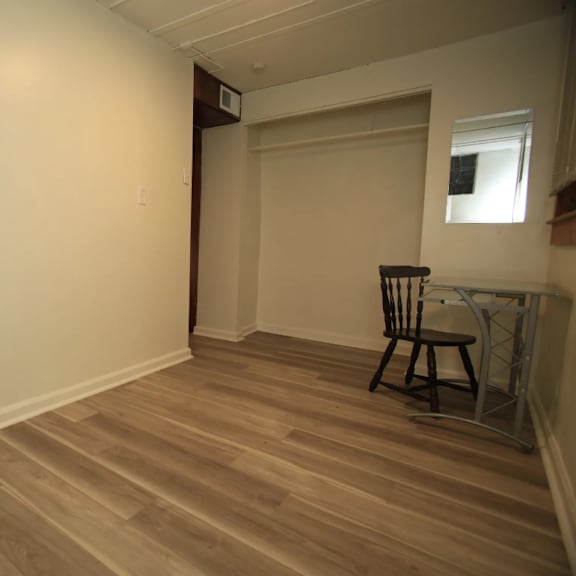 507 1 bedroom