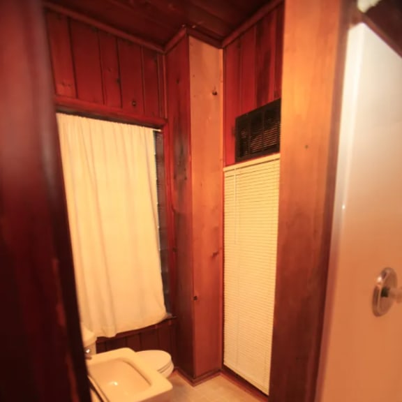 507-7 bathroom