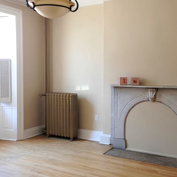 1335 hollis street living space