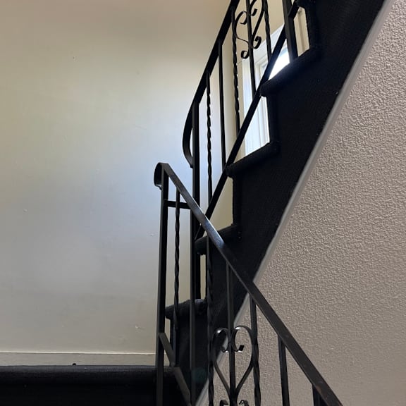 1358-1360 hollis stairway