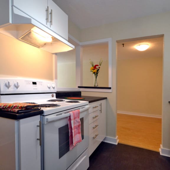 5-35 harlington kitchen appliances