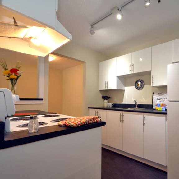 5-35 harlington kitchen